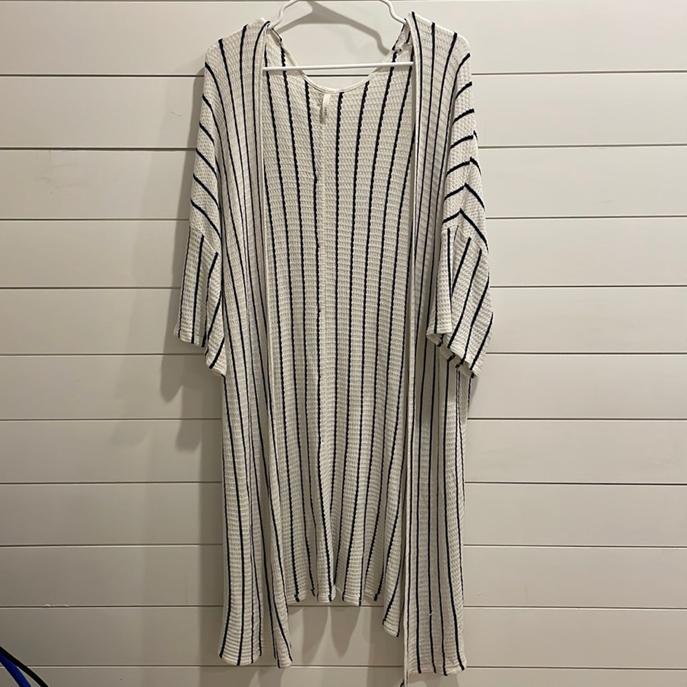 White and navy striped long Cardigan